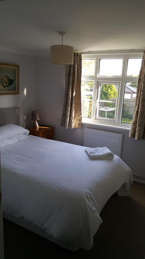 Church End Farm Bed And Breakfast Hale  Exterior photo